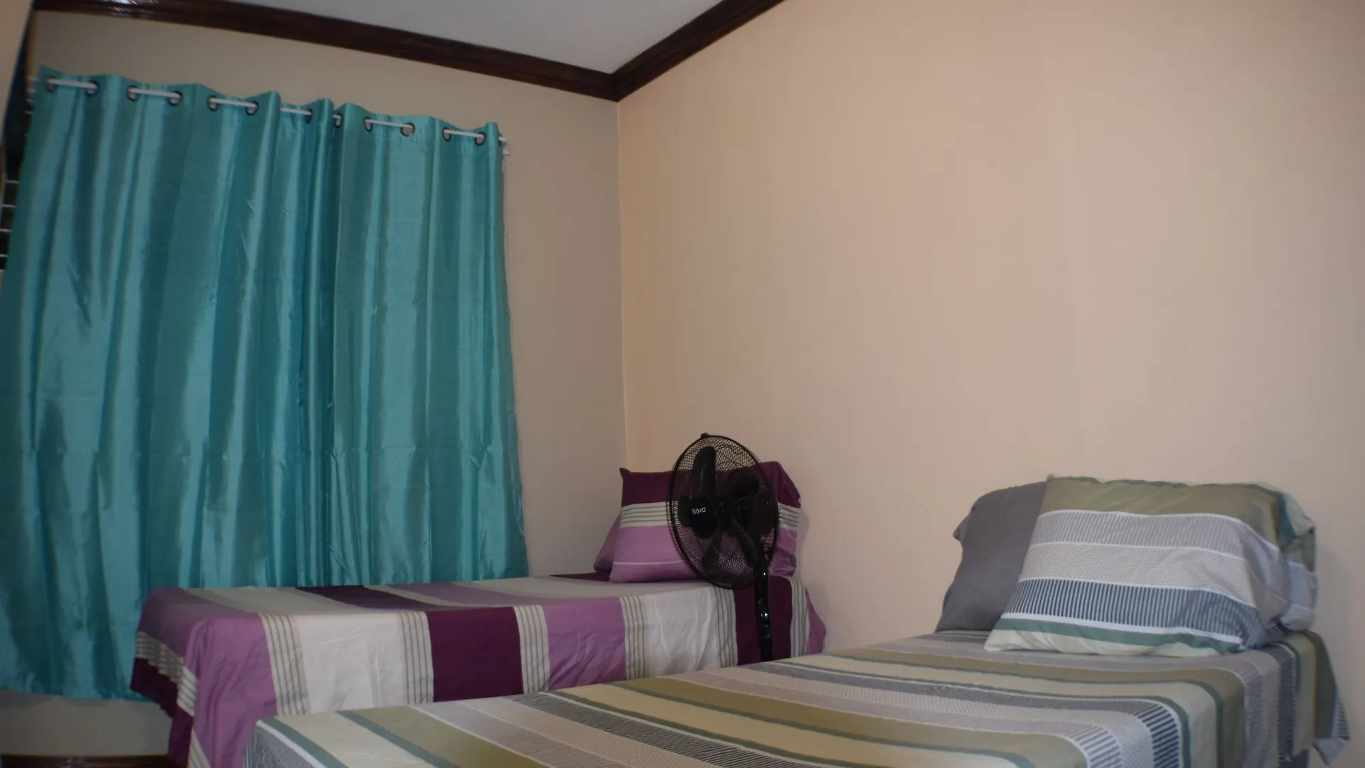 The Embassy Luxury Apt Crystal Towers I Kingston Jamaica